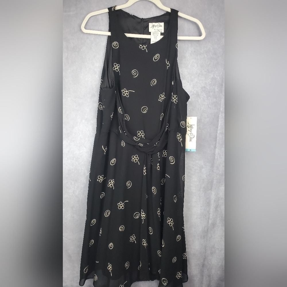 Jeffrey & Dara Lightweight Feminine Lined Women's Dress In Black&Beige Size 16
